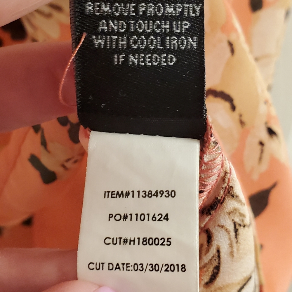 Torrid size 0 orange, cream, green  flowy tank top - Picture 4 of 4